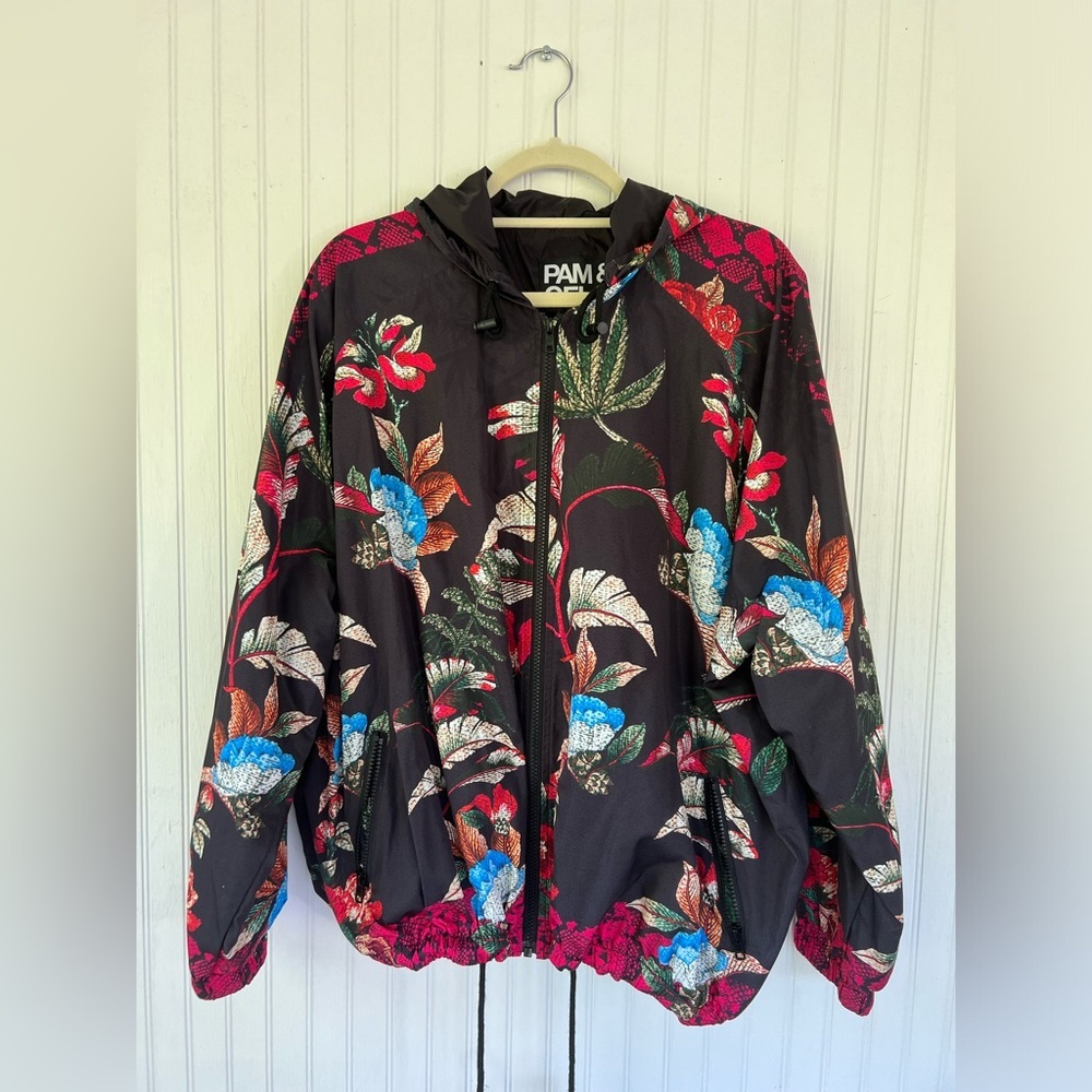 PAM & GELA Ladies Bye Birdy zip front hooded wind breaker jacket, size M/L NWT